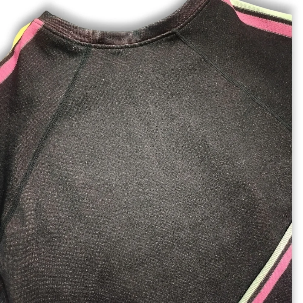 Fabletics Long Sleeve Aisley Crop Top | Black Seamless | Size XL | NWOT - Picture 7 of 11